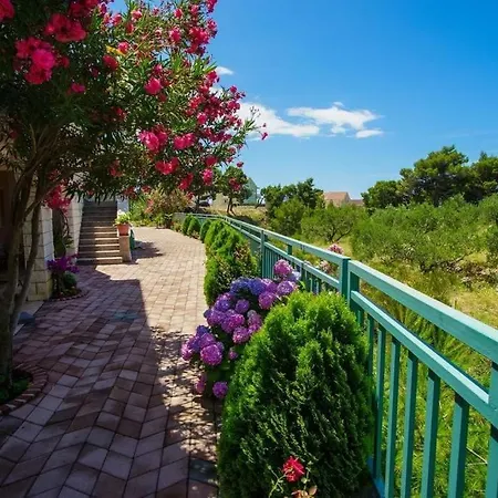 Villa Mara Promajna Exteriér fotografie