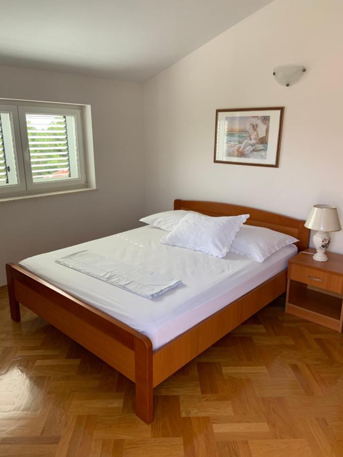 Mara Apartment