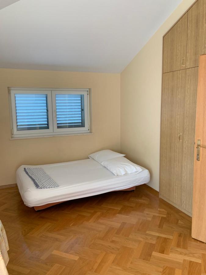 Mara Apartment Promajna